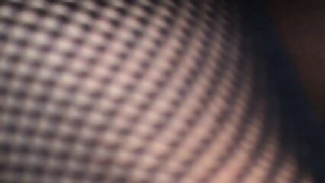 Une Camera De Voyeur Filme Une Femme A L'aeroport Sans Culotte Sous Une Robe
