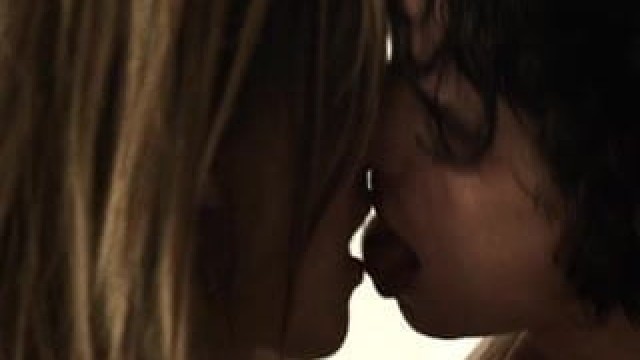 Lizzie Brochere - American Translation