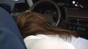 Hot chick banged in a car's backseat