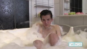 Skinny Twink Xander Rubs That Cock And Plays With Bubbles In His Bathroom!